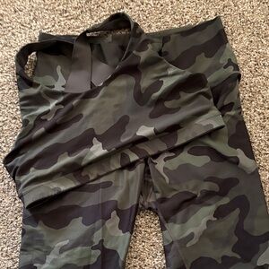 Old Navy Camouflage Activewear Set